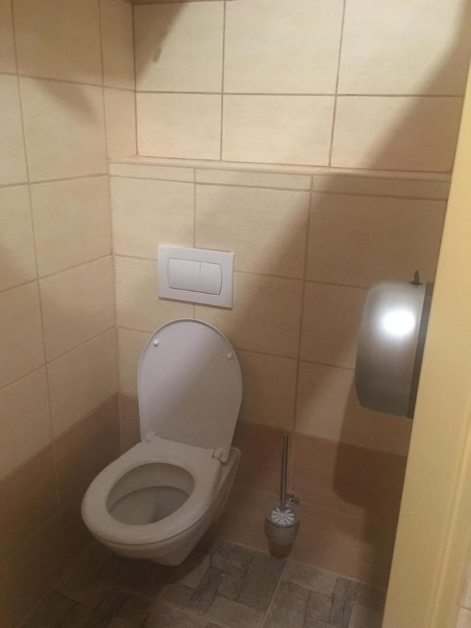 Cb Rooms/Bed&Soup Ceske Budejovice Bagian luar foto